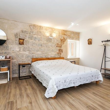 Sweet Rooms Luri Σπλιτ Εξωτερικό φωτογραφία
