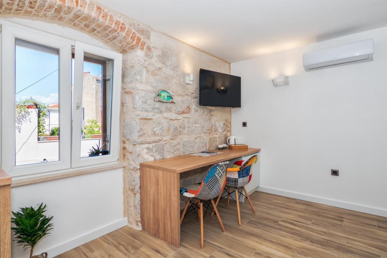 Sweet Rooms Luri Σπλιτ Εξωτερικό φωτογραφία